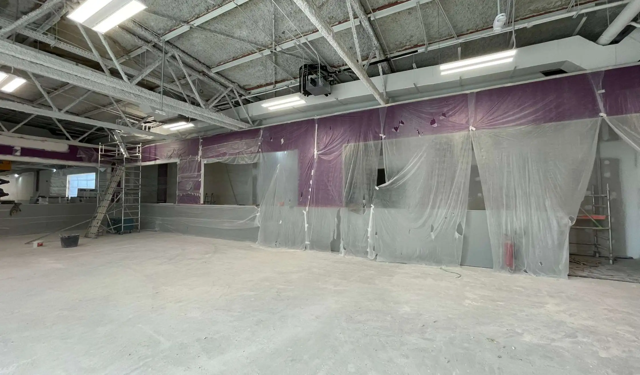 Actuaciones de obra y construcción de proyecto de gimnasio en Madrid