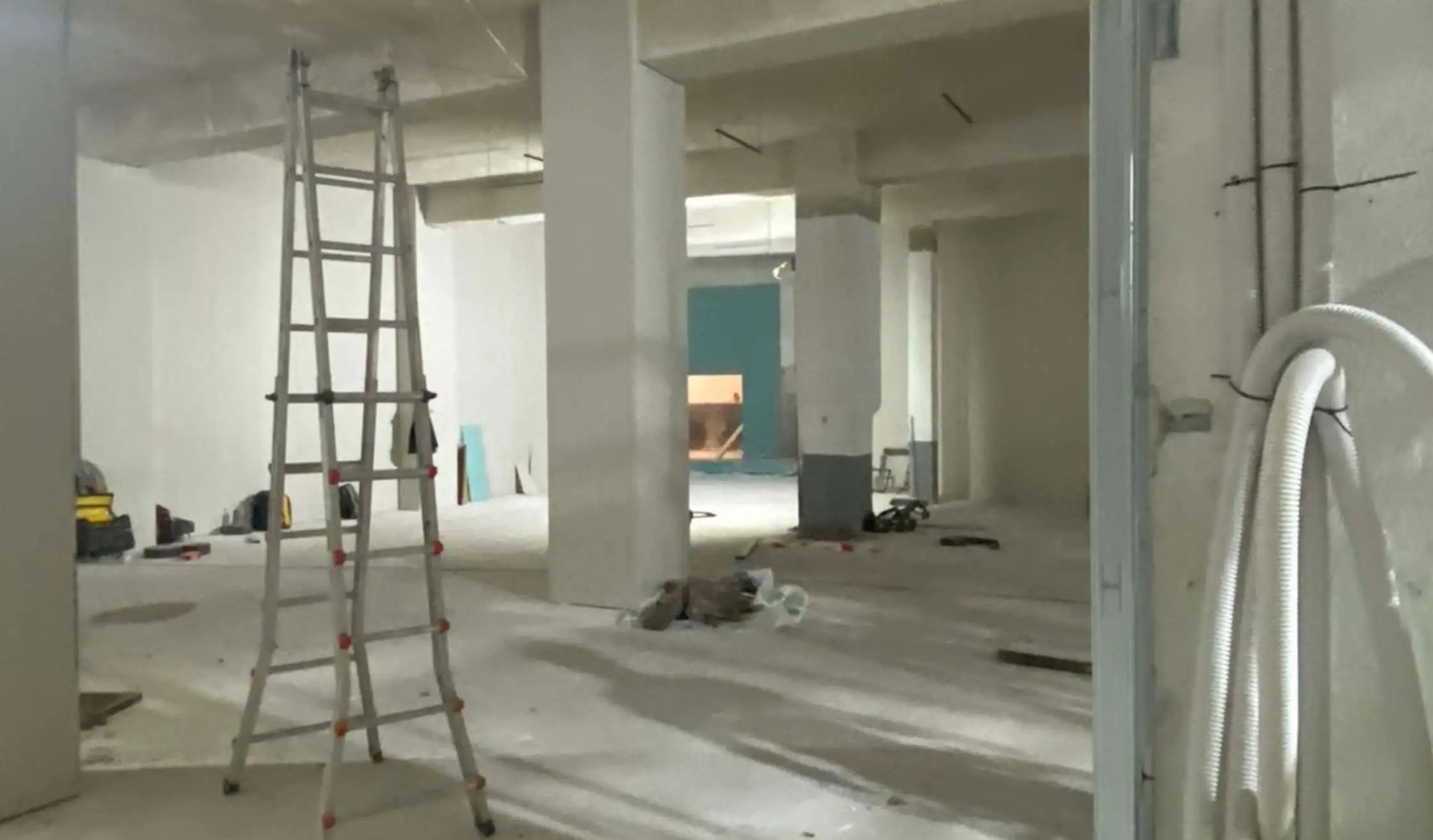 Tabiques y trabajos en techos y suelos en Madrid