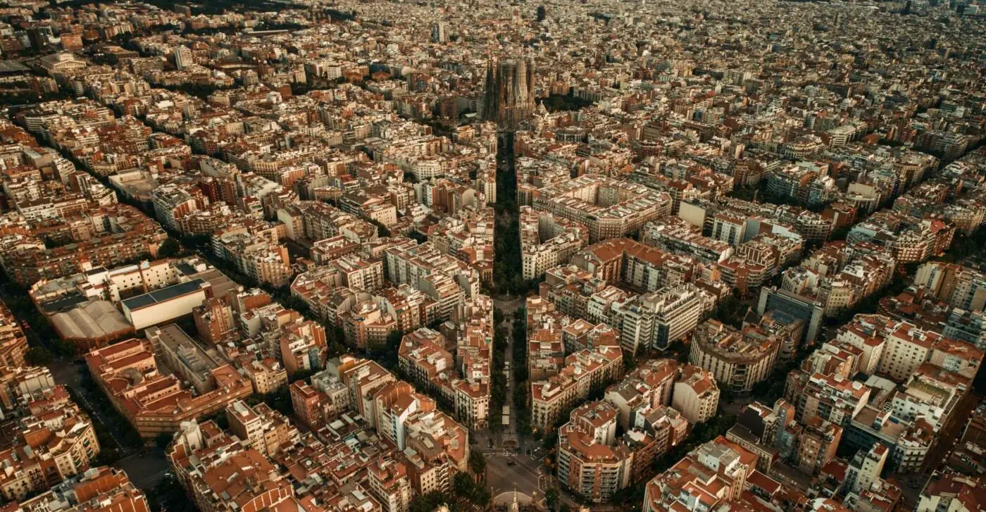 Vista de pájaro de la ciudad de Barcelona